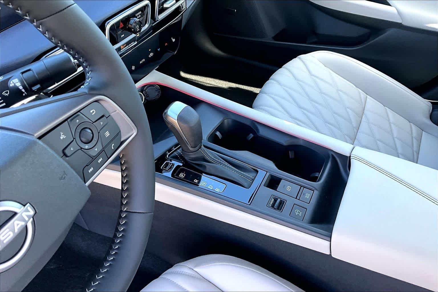 New 2026 Atlantic Gray Metallic Nissan SL image 11