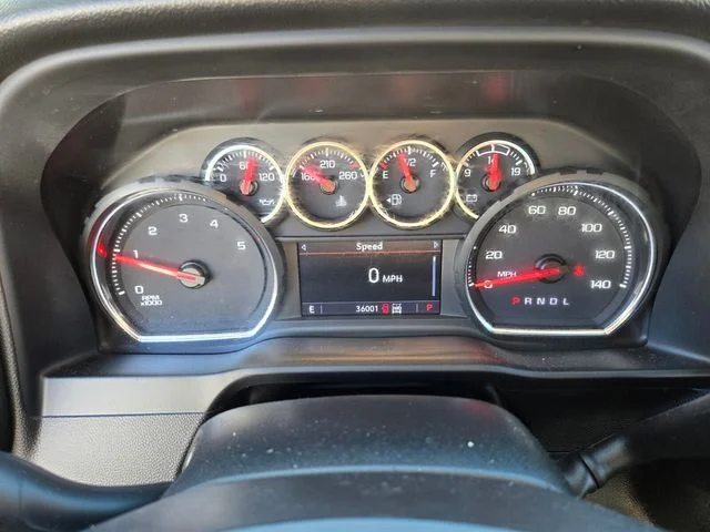 Used 2023 White Chevrolet LT image 33