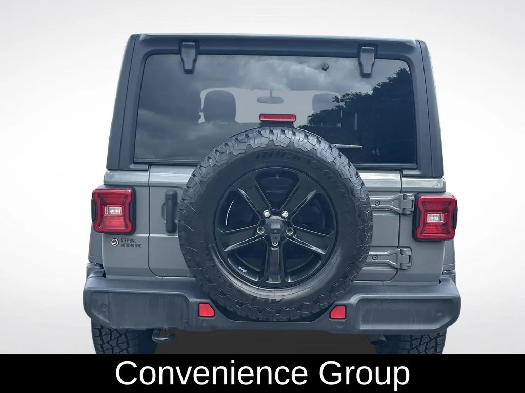 Used 2020 Gray Jeep Unlimited Sport Altitude image 6