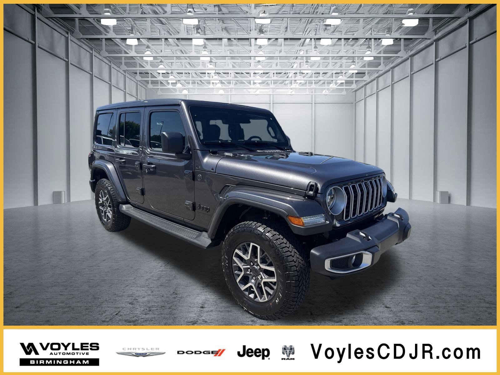 New 2026 Granite Crystal Metallic Clear-Coat Exterior Paint Jeep Sahara image 1
