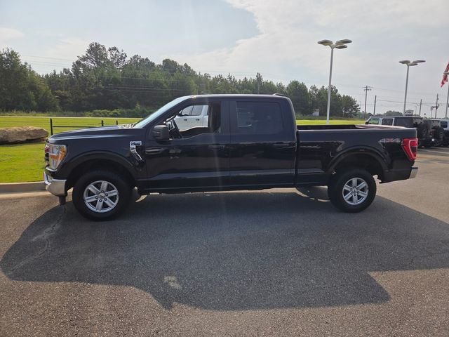 Used 2021 Black Ford XLT image 4