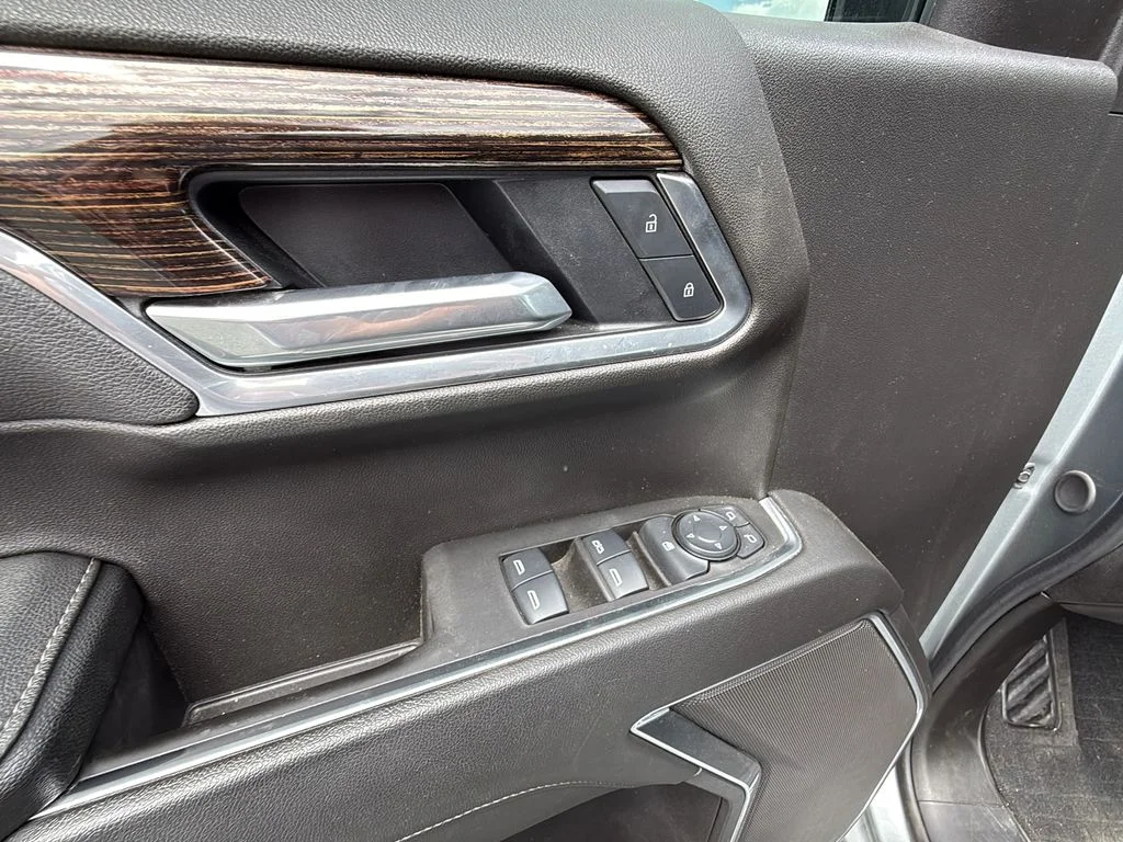 2025 GMC Sierra 1500 Elevation - Photo 10