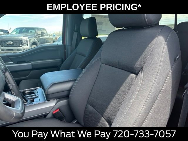New 2025 Rapid Red Metallic Tinted Clearcoat Ford XLT image 13