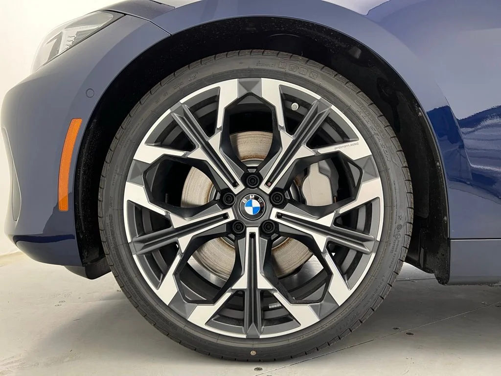 New 2026 Tanzanite Blue II Metallic BMW 430i image 23