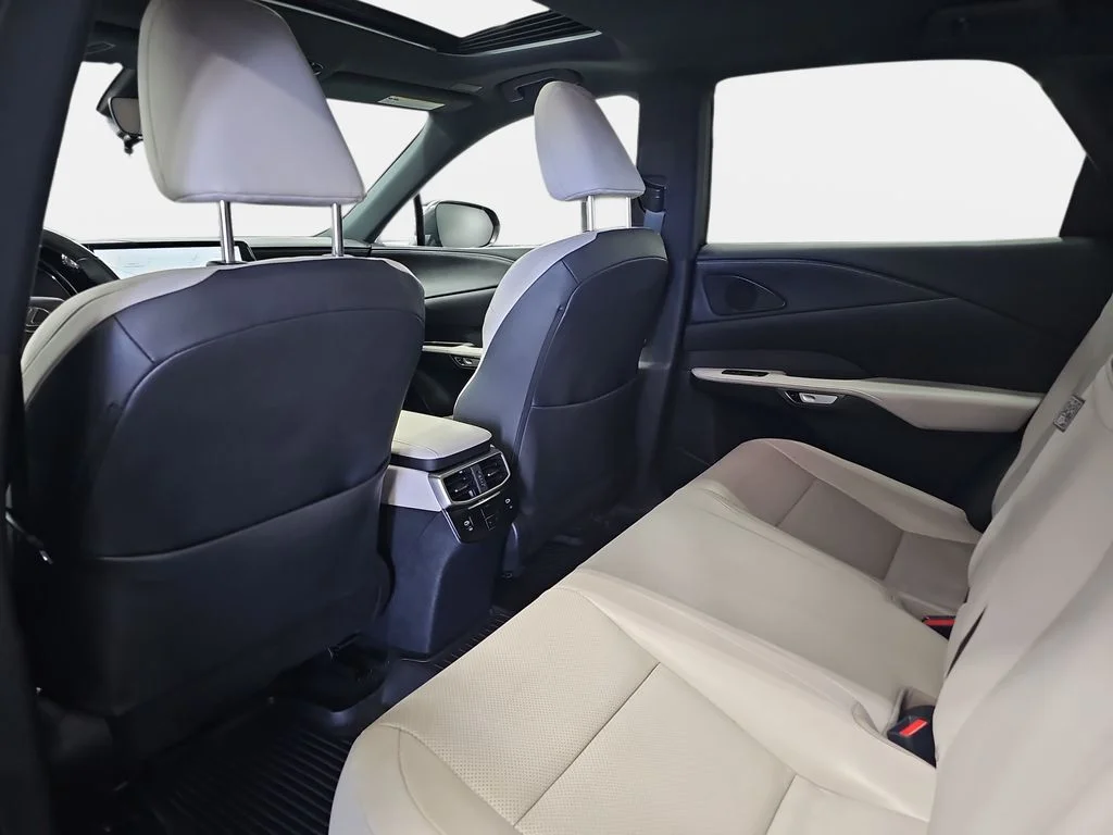Used 2023 Black Lexus 350 Premium image 13