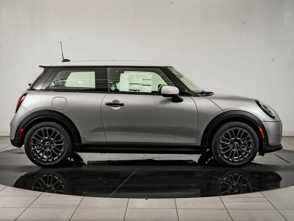 2026 MINI Hardtop 2 Door S - Photo 11
