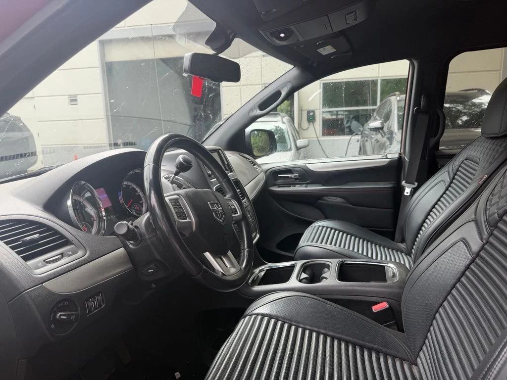 Used 2013 Redline 2 Coat Pearl Dodge R/T image 13