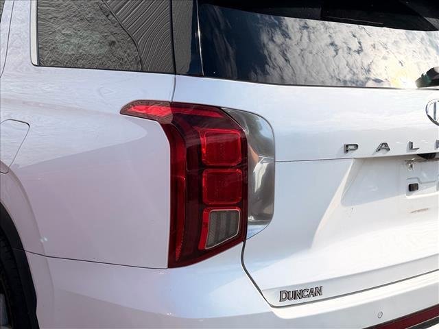 Used 2023 Hyper White Hyundai Limited image 15