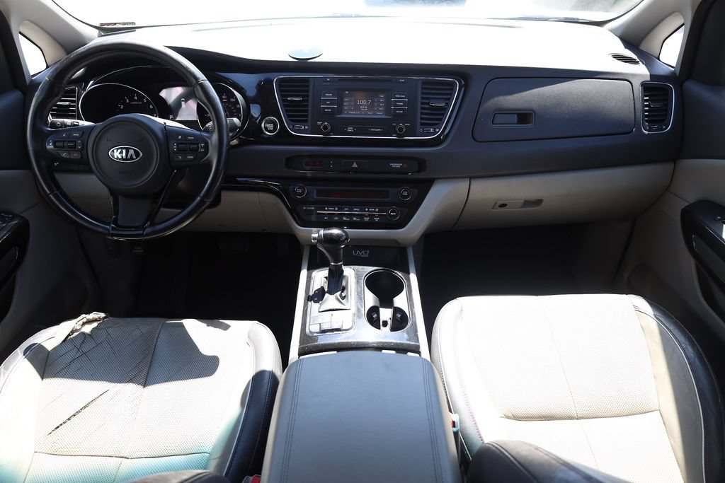 Used 2016 Snow White Pearl Kia EX image 18