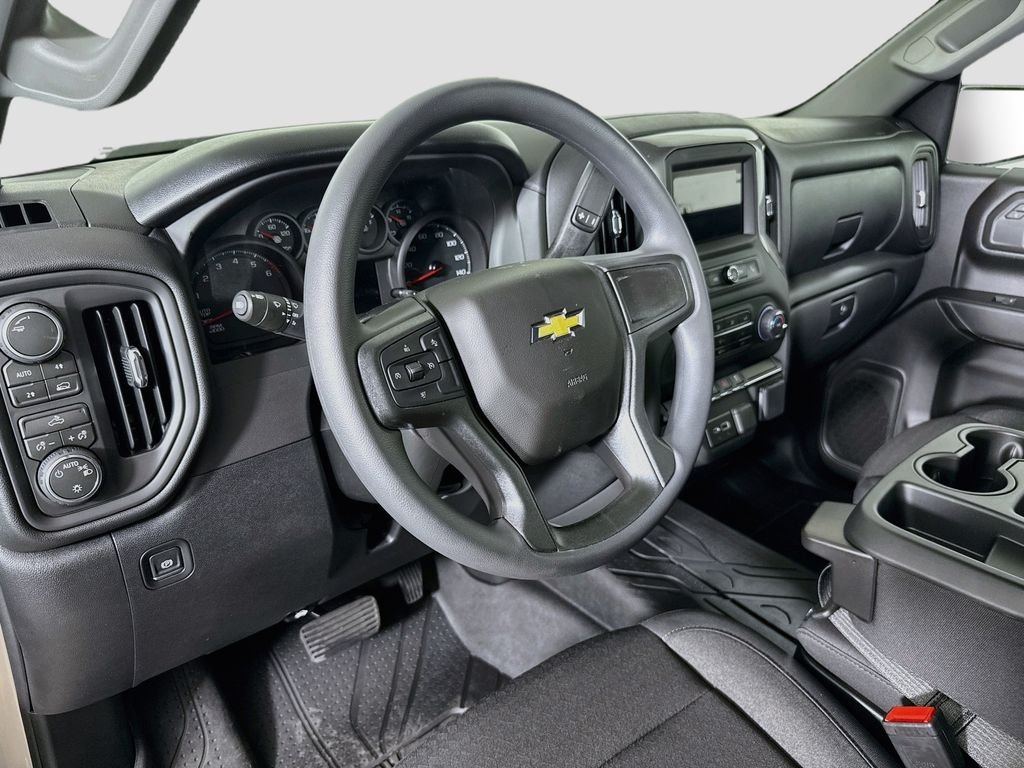 2026 Chevrolet Silverado 1500 Custom - Photo 9