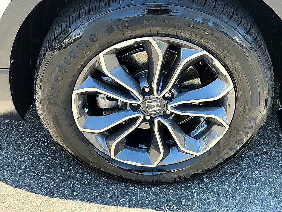 Used 2022 Silver Honda EX image 7
