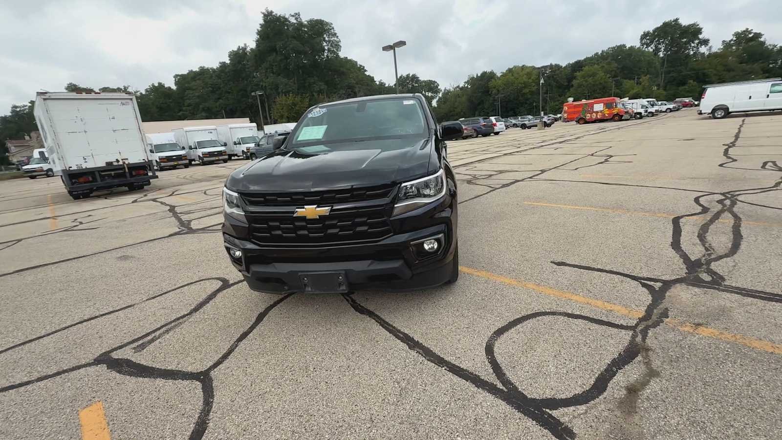 Certified Used 2022 BLACK Chevrolet 4WD LT image 3