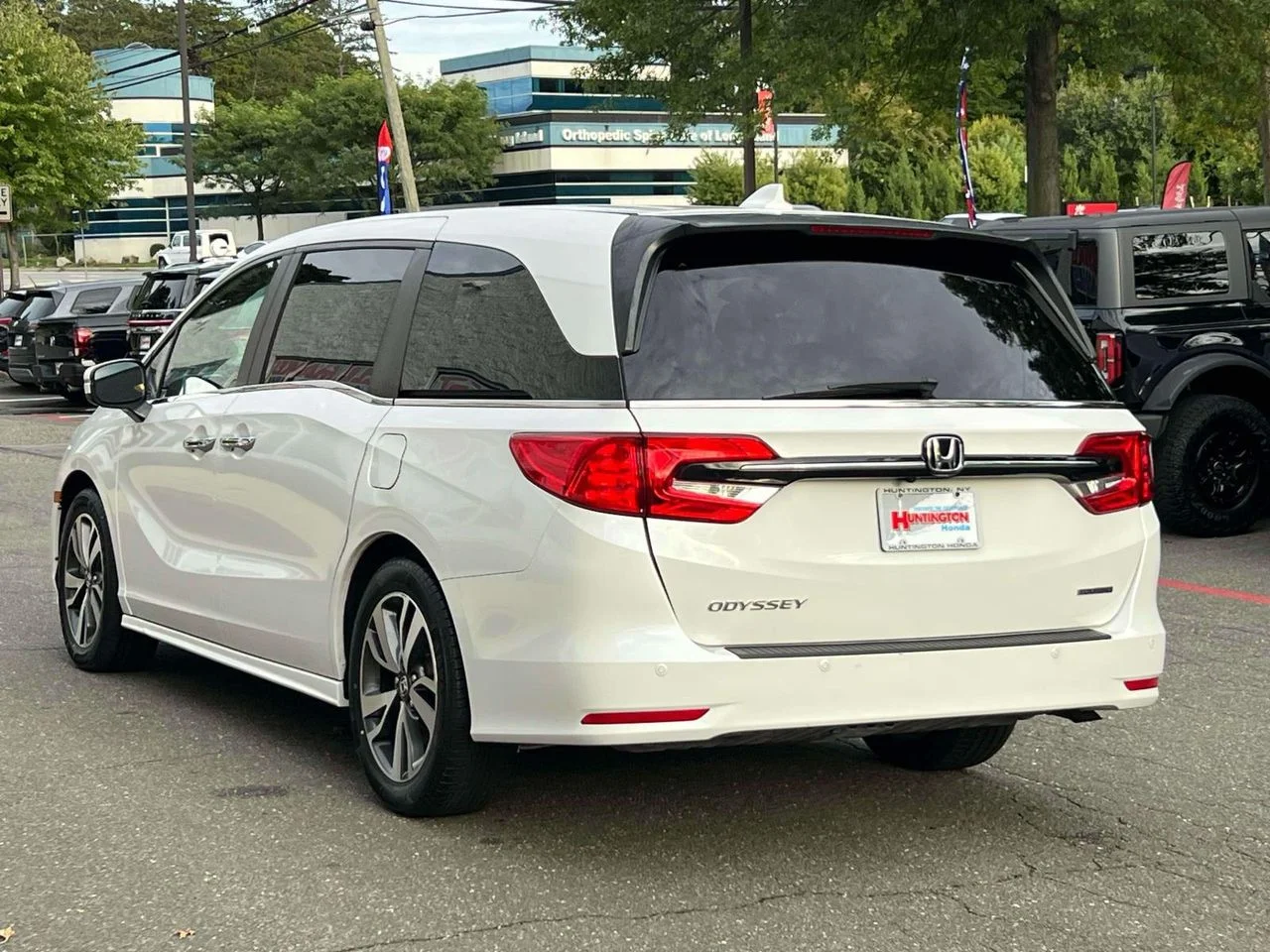 2023 Honda Odyssey Touring - Photo 6