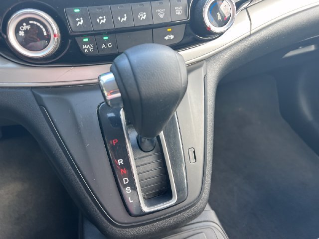 Used 2016  Honda LX image 18