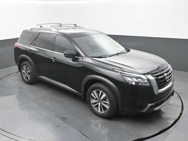 Used 2025 Super Black Nissan SL image 30