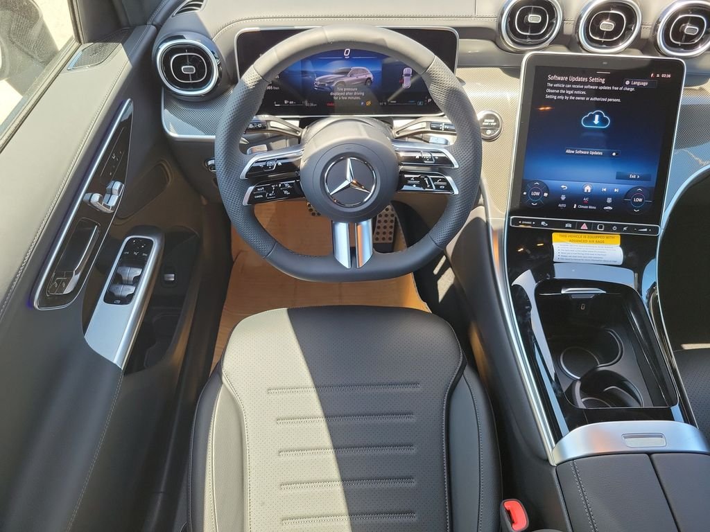 New 2026 MANUFAKTUR Alpine Grey Mercedes-Benz GLC 300 image 13