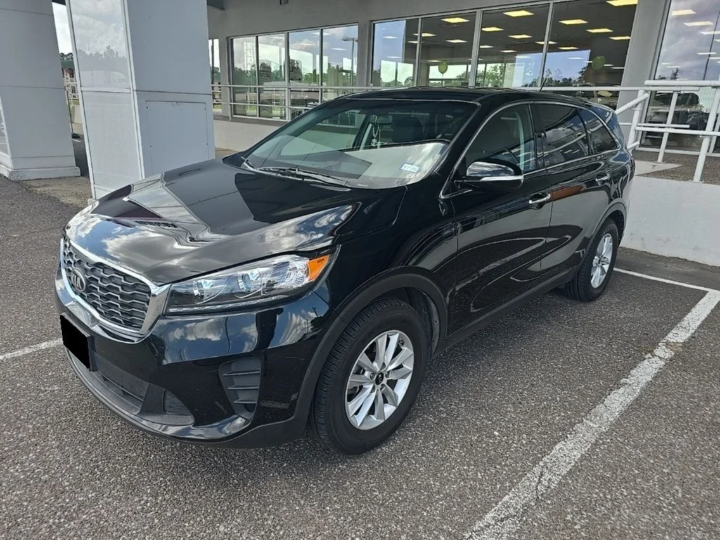 Used 2020 Kia Sorento L with VIN 5XYPG4A3XLG625529 for sale in Orange, TX