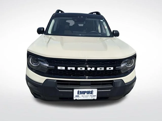 Used 2025 Beige Ford Outer Banks image 9