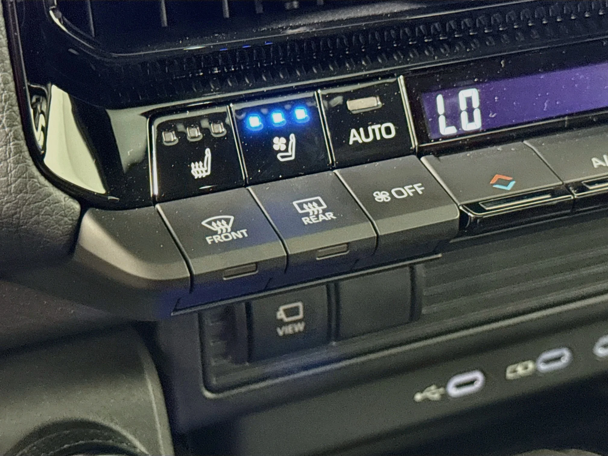 New 2027 Wind Chill Pearl Toyota Land Cruiser image 19