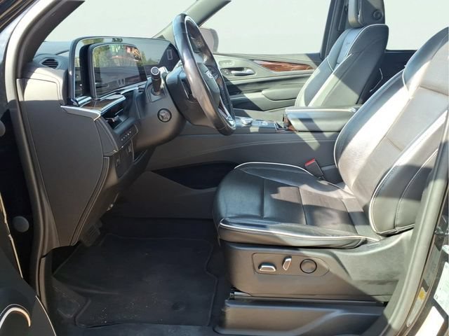 Used 2023 BLACK RAVEN Cadillac 4WD Premium Luxury image 19