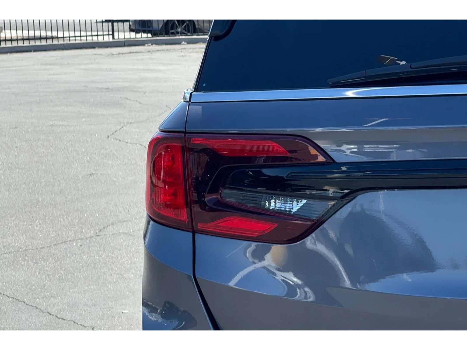 Used 2026 Modern Steel Metallic Honda EX-L image 47