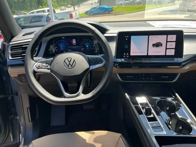New 2026 Gray Volkswagen 2.0T SE w/Technology image 15