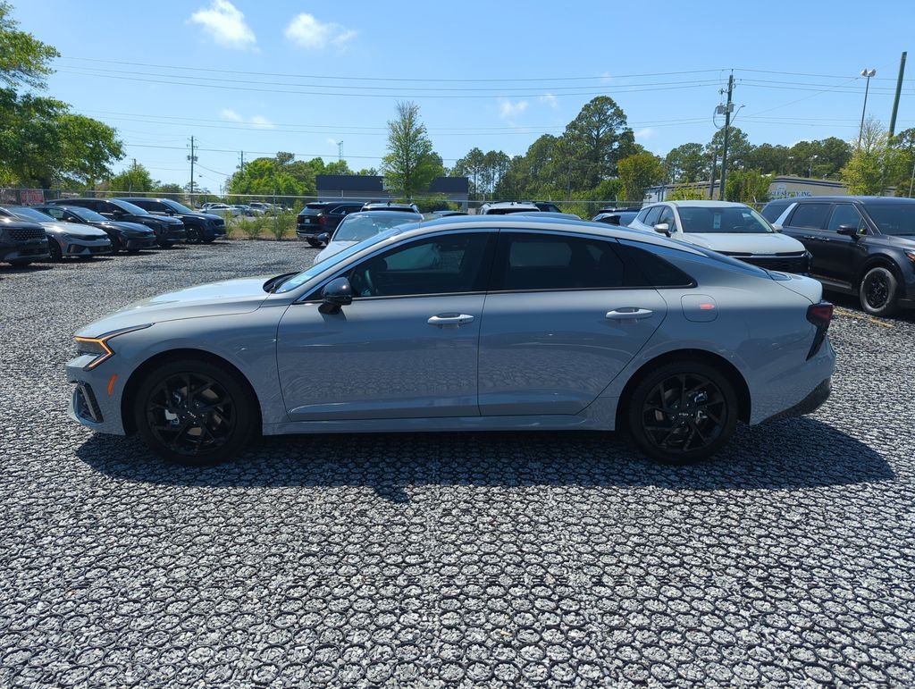 New 2026 Wolf Gray Kia GT-Line image 4