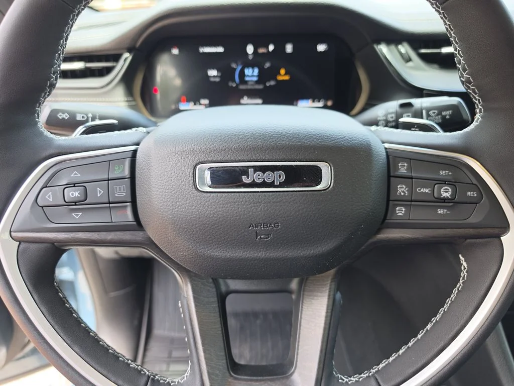 New 2026 Steel Blue Exterior Paint Jeep Limited image 31