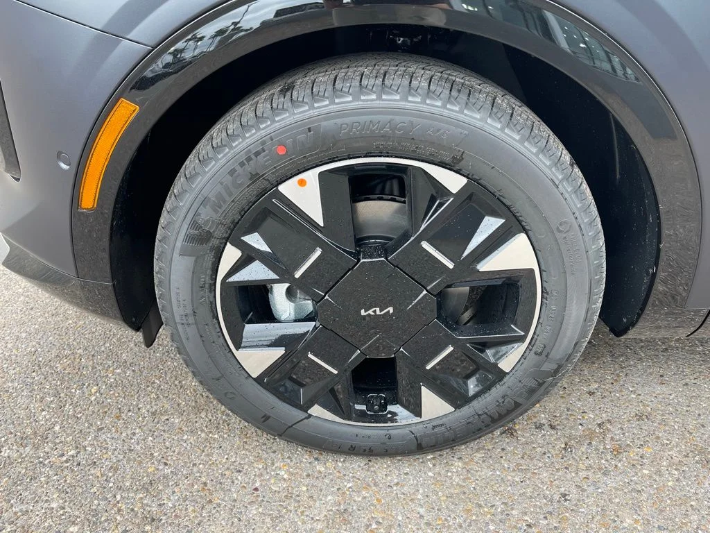 New 2026 Black Kia SX-Prestige image 29