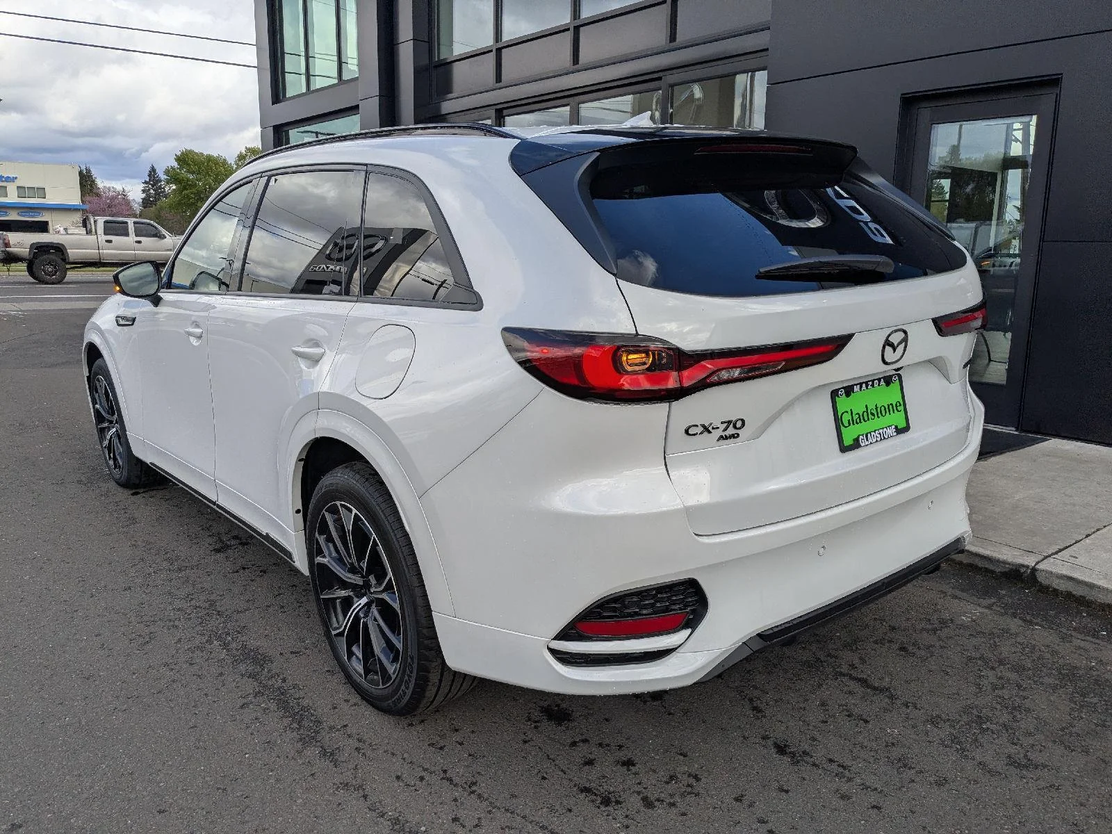 New 2026 Rhodium White Premium Mazda 3.3 Turbo S Premium AWD image 4