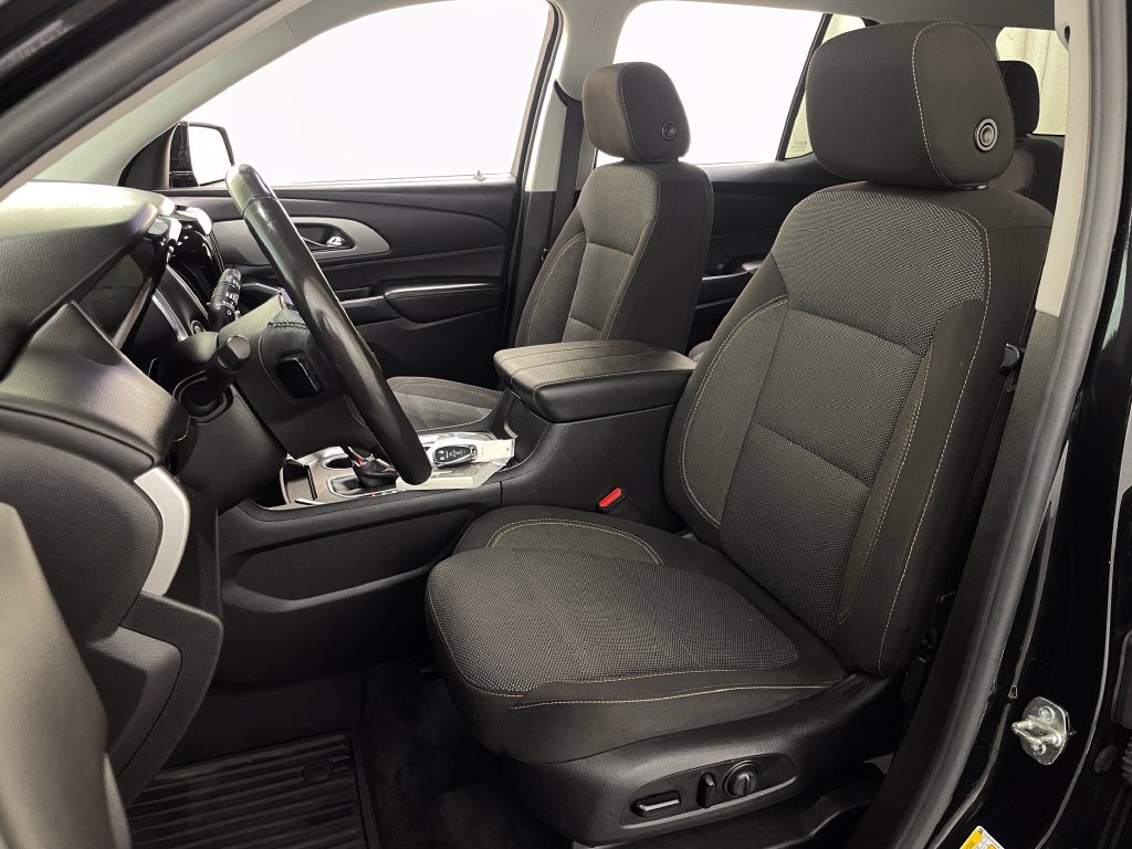 Certified Used 2019 MOSAIC BLACK METALLIC Chevrolet LT Cloth image 22