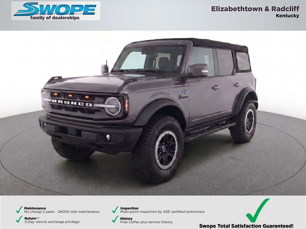 2023 Ford Bronco Outer Banks 4x4's photo