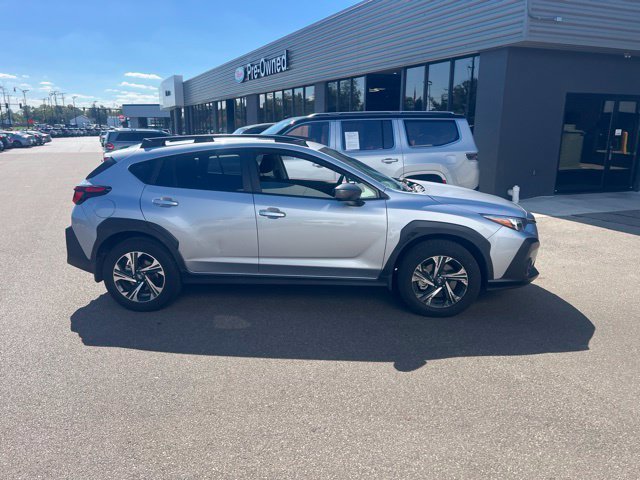 Used 2024 Ice Silver Metallic Subaru Premium image 2