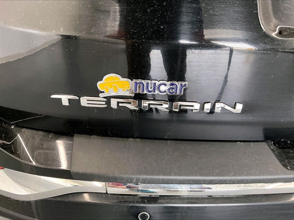 Used 2023 Ebony Twilight Metallic GMC Denali image 27