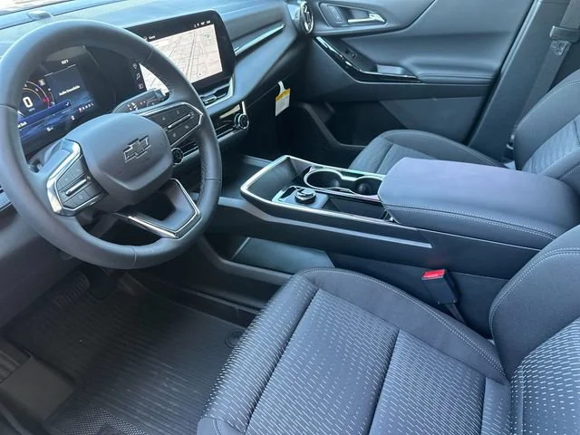 2026 Chevrolet Equinox LT - Photo 10
