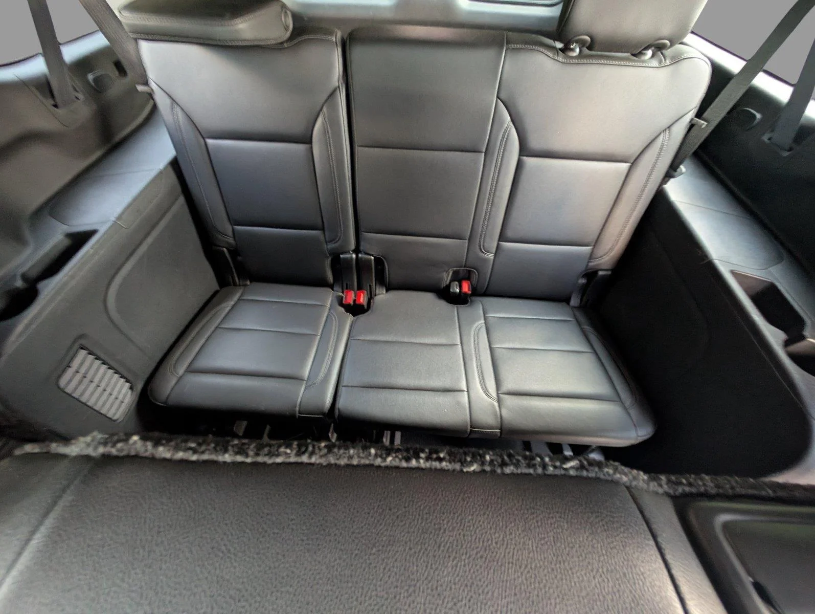 Used 2021 Shadow Gray Metallic Chevrolet LT image 39