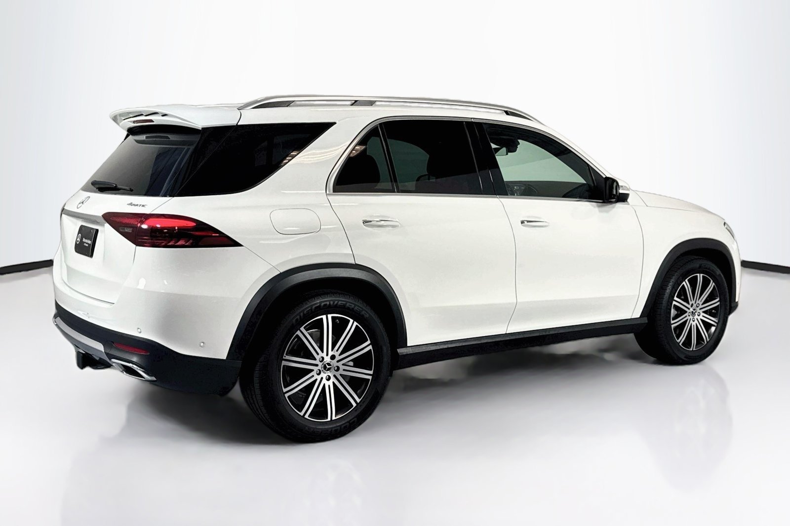 New 2026 Polar White Mercedes-Benz GLE 350 image 5