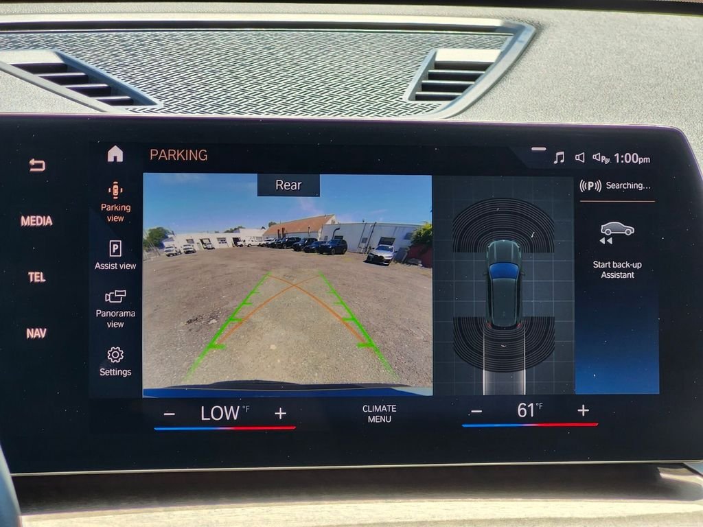 Used 2023 Green BMW xDrive28i image 23