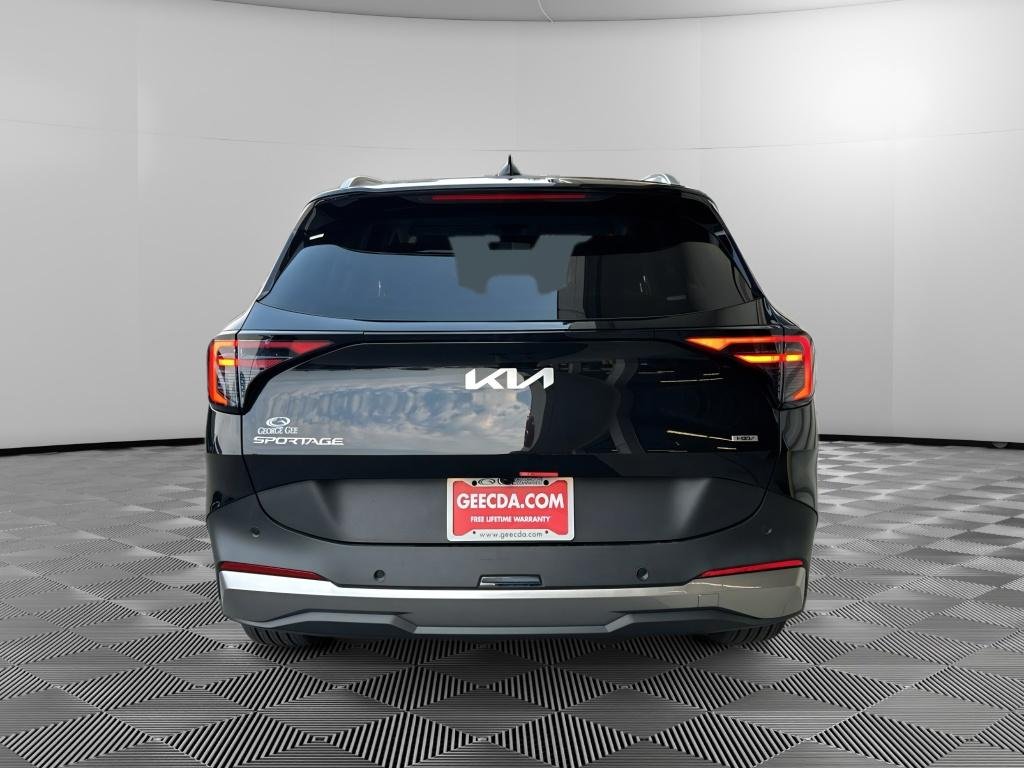 New 2027 Fusion Black Kia EX image 5