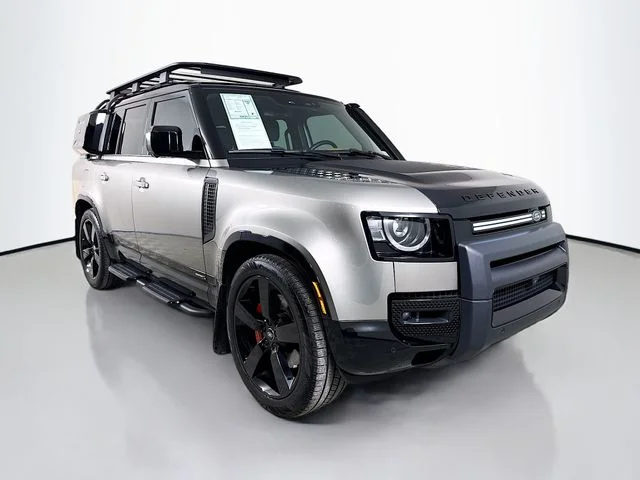 Used 2024 Silver Land Rover X image 3