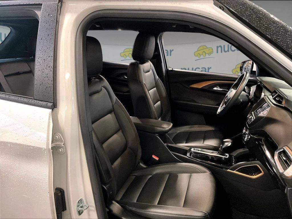 Used 2023 White Chevrolet ACTIV image 11