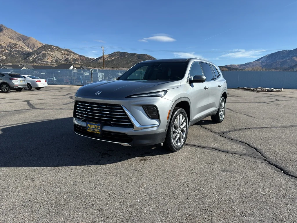 2025 Buick Enclave Preferred AWD's photo