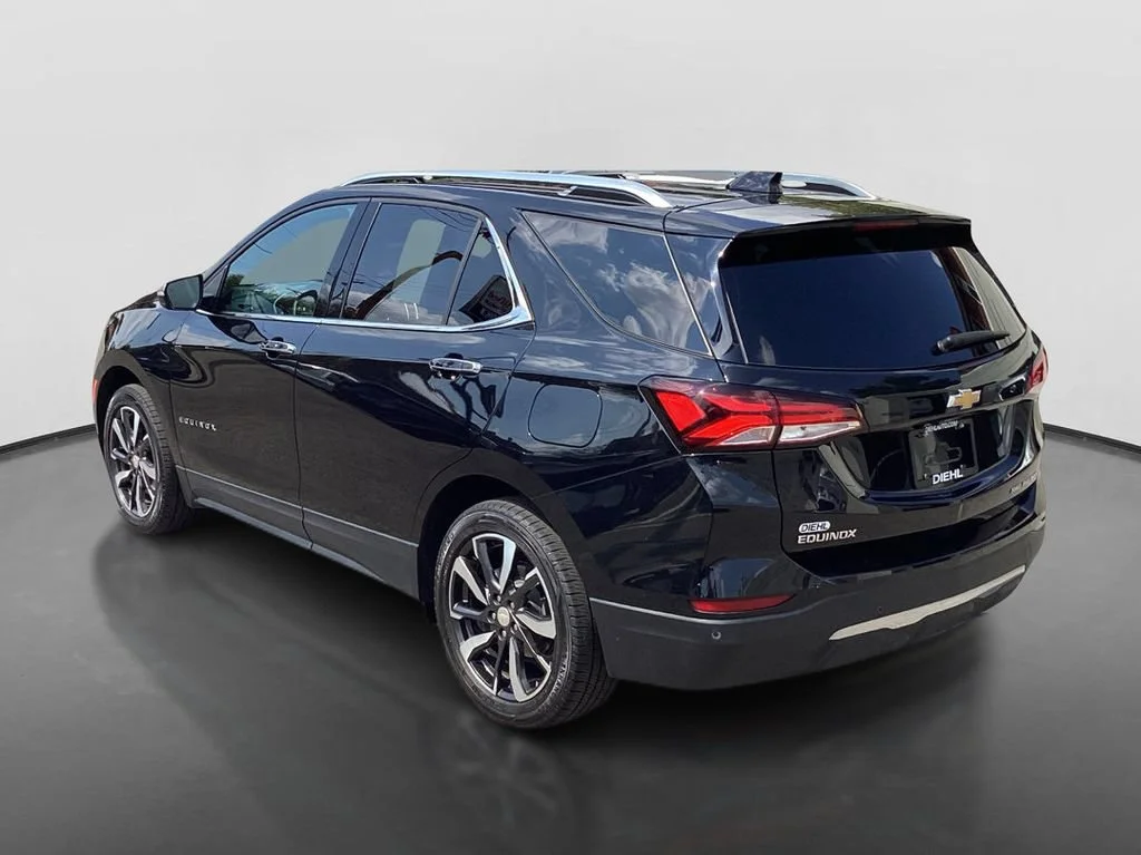 Used 2023 MOSAIC BLACK METALLIC Chevrolet Premier image 7