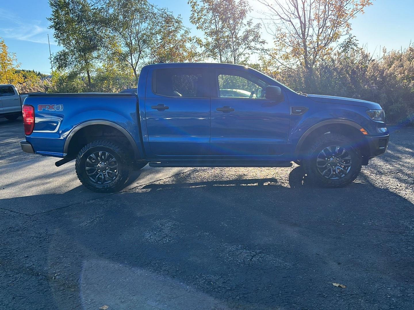 Used 2019 Lightning Blue Ford XLT image 25