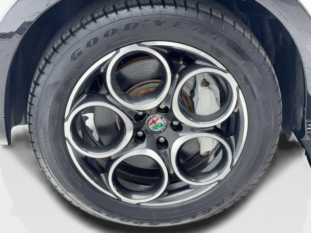 Used 2024 White Alfa Romeo Ti image 53