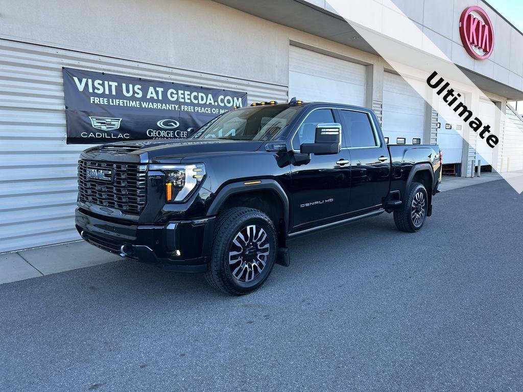 2024 GMC Sierra Denali Ultimate 4WD Crew Cab Long Box SR's photo