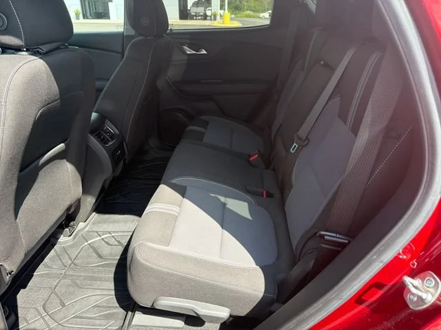 Used 2023 RADIANT RED TINTCOAT Chevrolet LT image 30