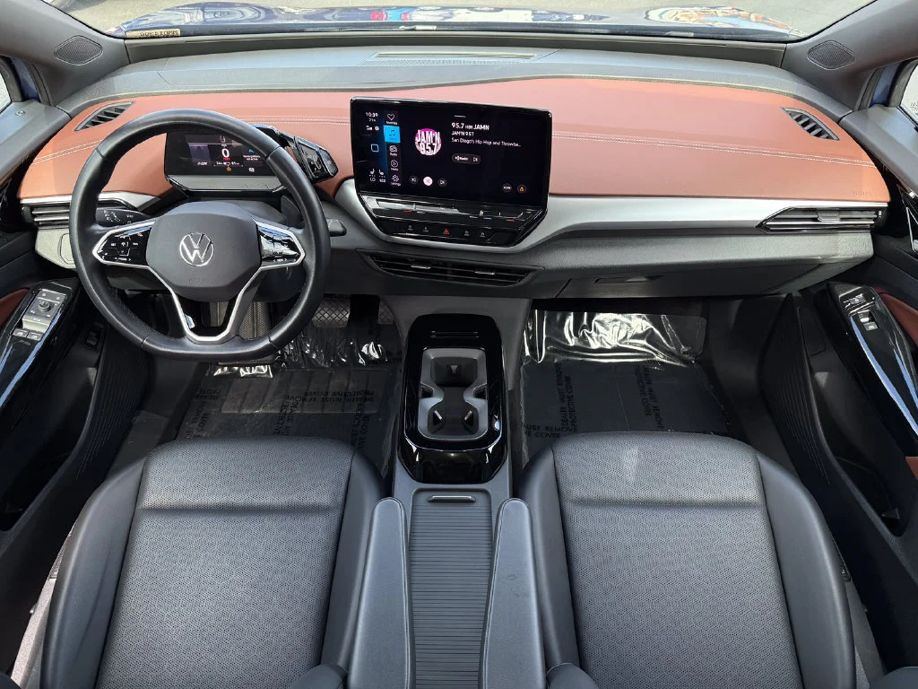 Used 2022  Volkswagen Pro S image 21