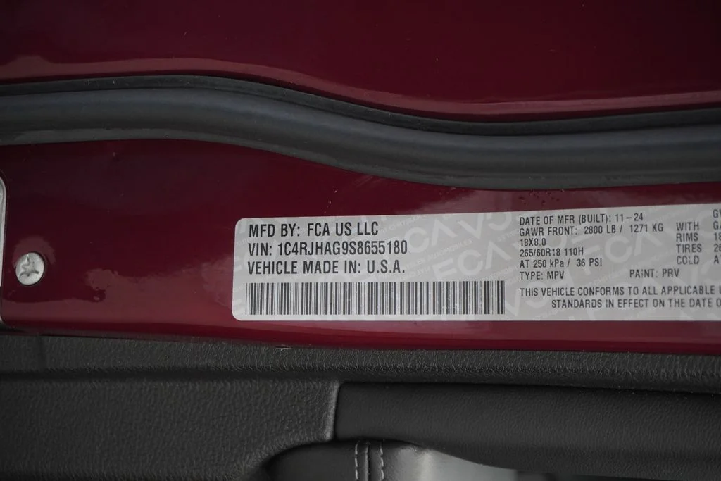 Used 2025 Red Jeep Altitude X image 52
