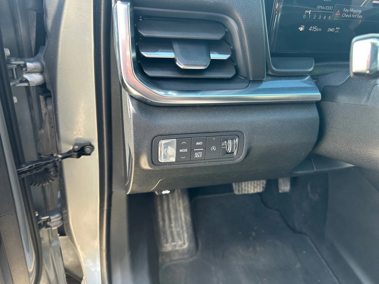 Used 2026 Silver GMC AWD Elevation image 15